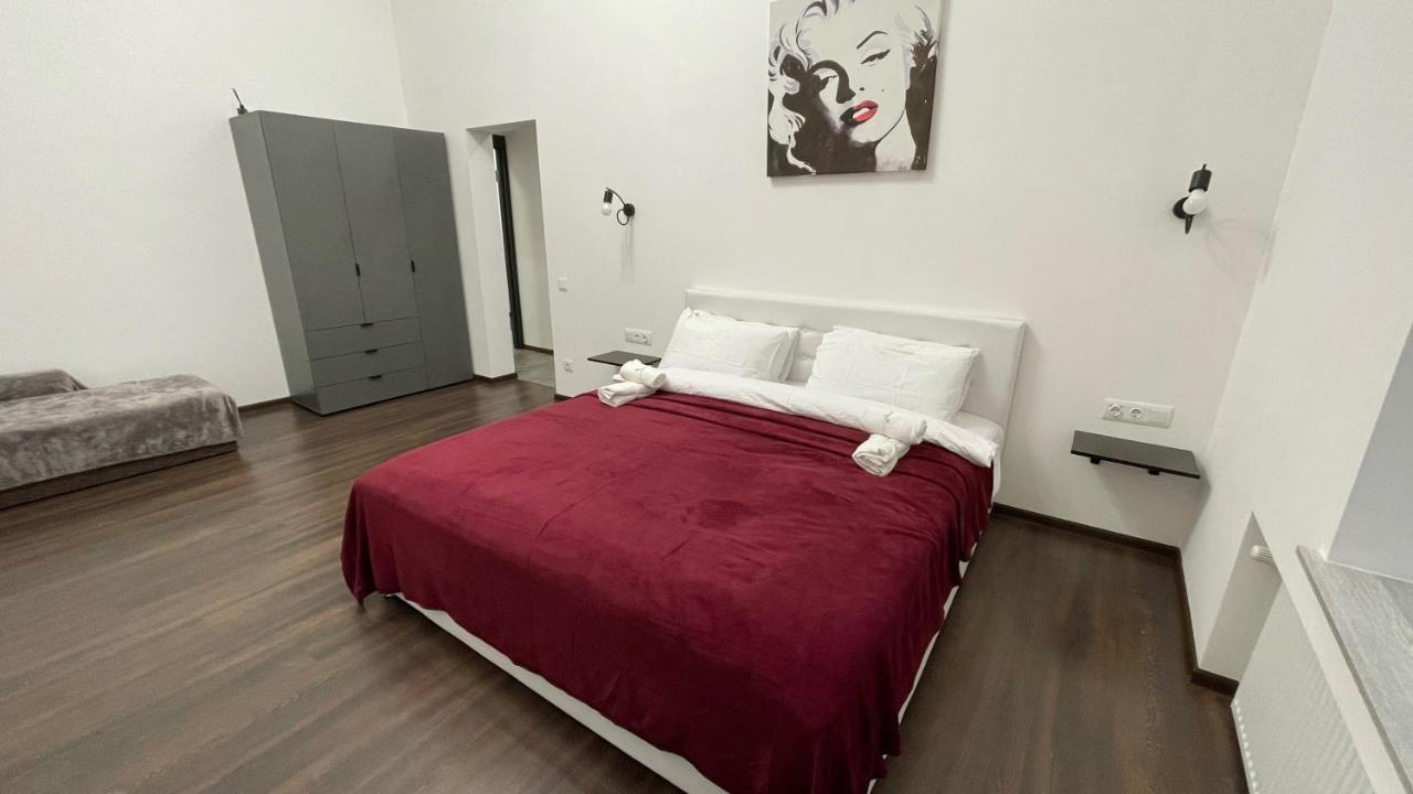 Rv Old City Apartment Velyka Vasylkivska 28,Self Check-In 24Х7 Kiev Exterior foto